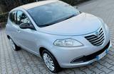 Lancia Ypsilon 1.2 *UNICOPROPRIETARIO *69 CV 5 p - silberne Lancia Ypsilon