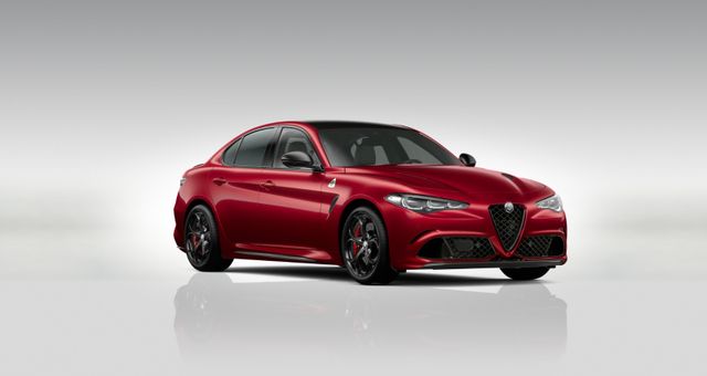 Alfa Romeo Giulia Quadrifoglio 2.9 V6 Bi-Turbo *Akrapovic*