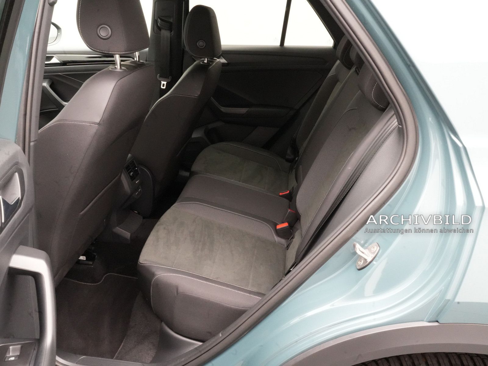 Volkswagen T-Roc - Bild 8