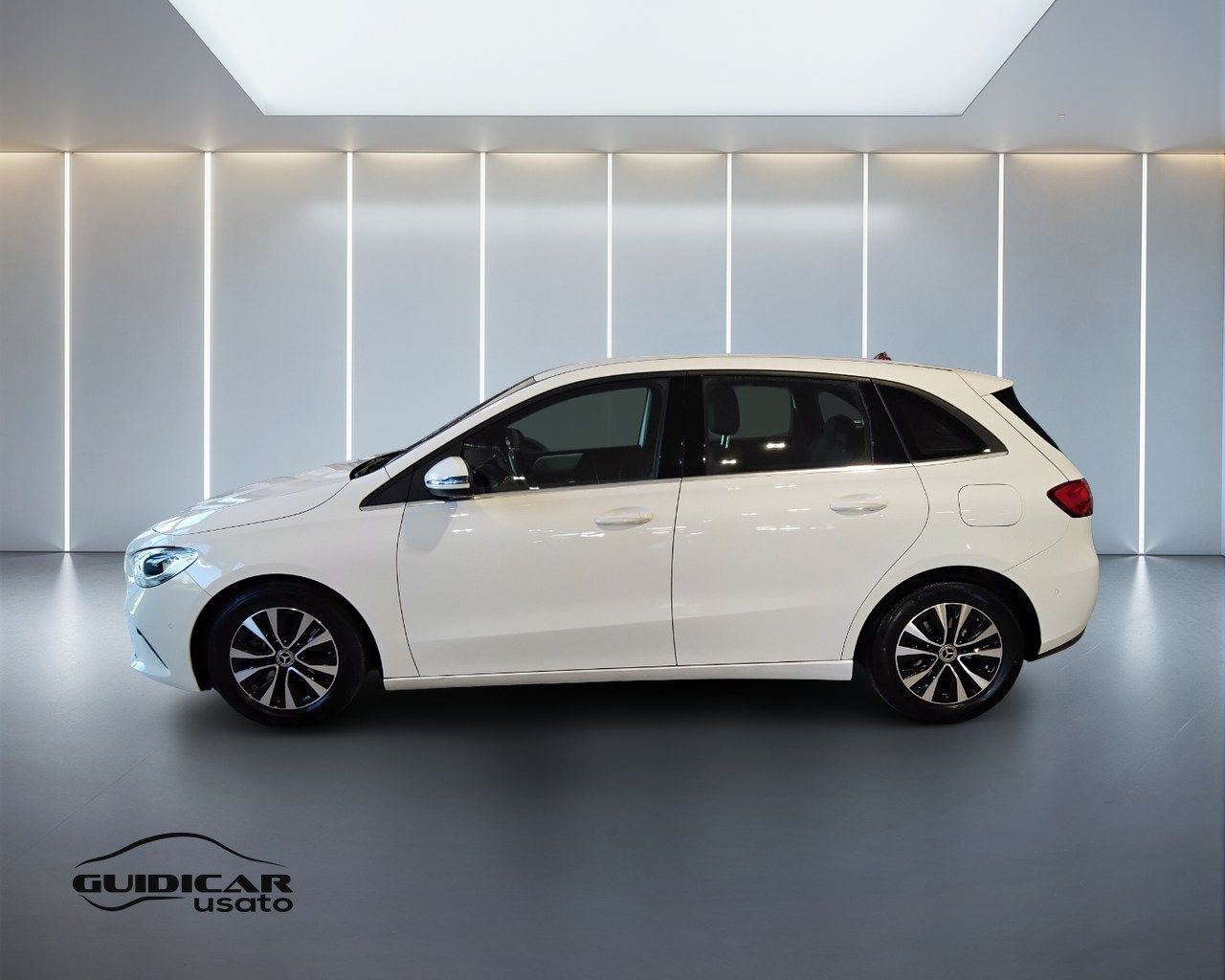 Mercedes-Benz Classe B - W247 2018 - B 180 d Spo imagem 3