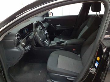 Mercedes CLA 200 - 7