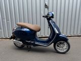 Vespa Primavera 125 E5 blau metallic