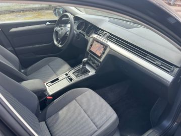 Volkswagen Passat Variant - 9