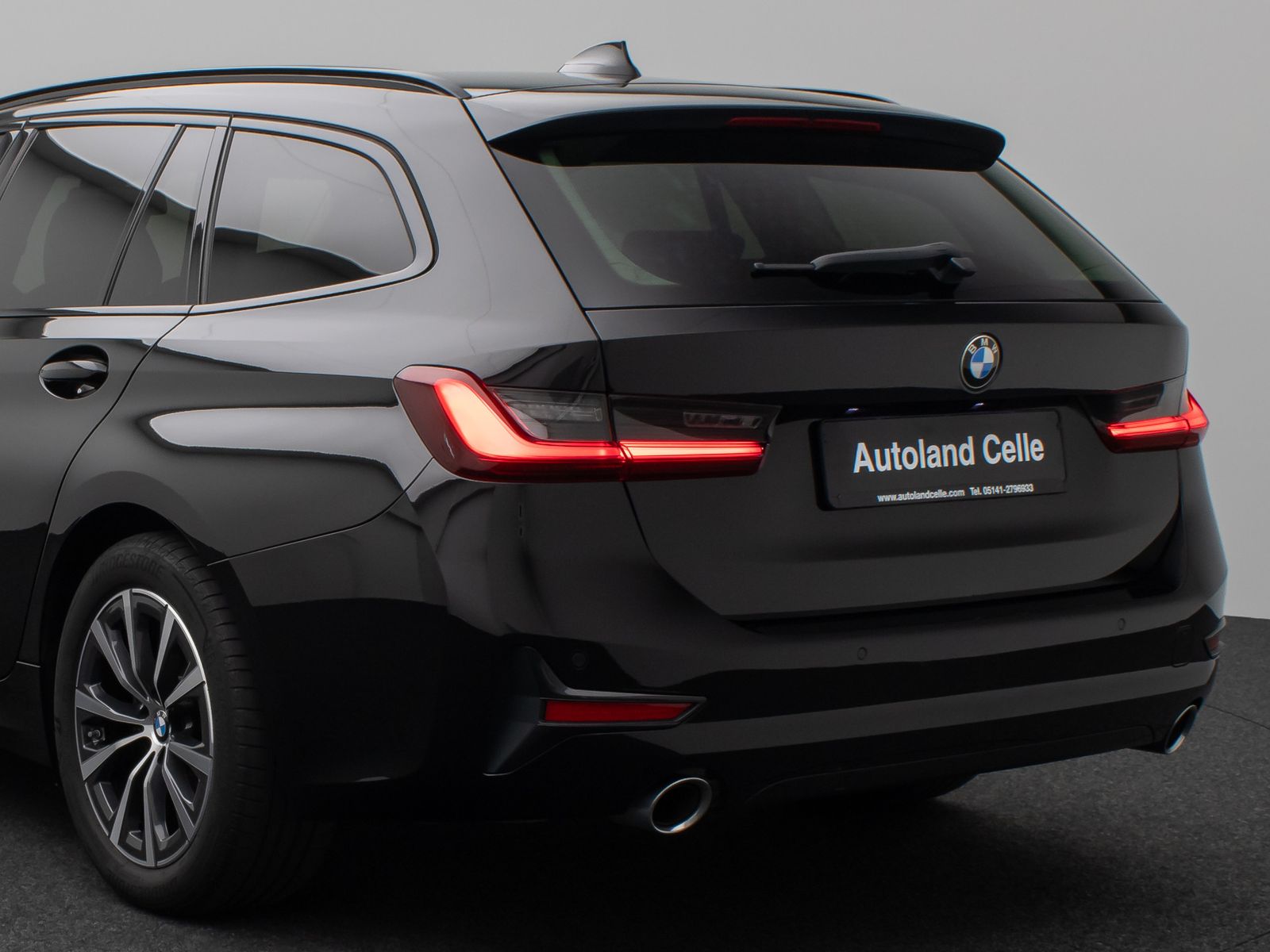 Fahrzeugabbildung BMW 320d Sport Line Laser DAB CockPitPro PDC Komfort