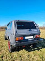 Lada Rarer Lada Niva 2131, 5-Türer mit 1600er K... - Lada Niva: M