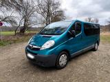 Opel Vivaro mit Austauschmotor - gebrauchte Opel Vivaro aus dem Jahr 2008