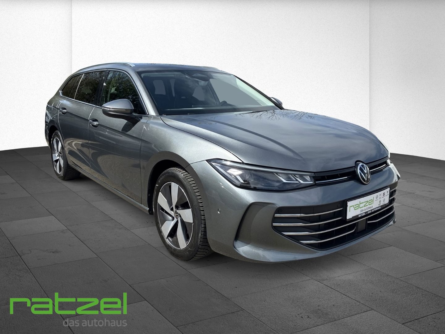 Fahrzeugabbildung Volkswagen Passat Variant 2.0 TDI DSG BUSINESS Navi Kamera