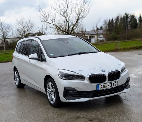 BMW 218 Gran Tourer Sport Line 7 Sitzer