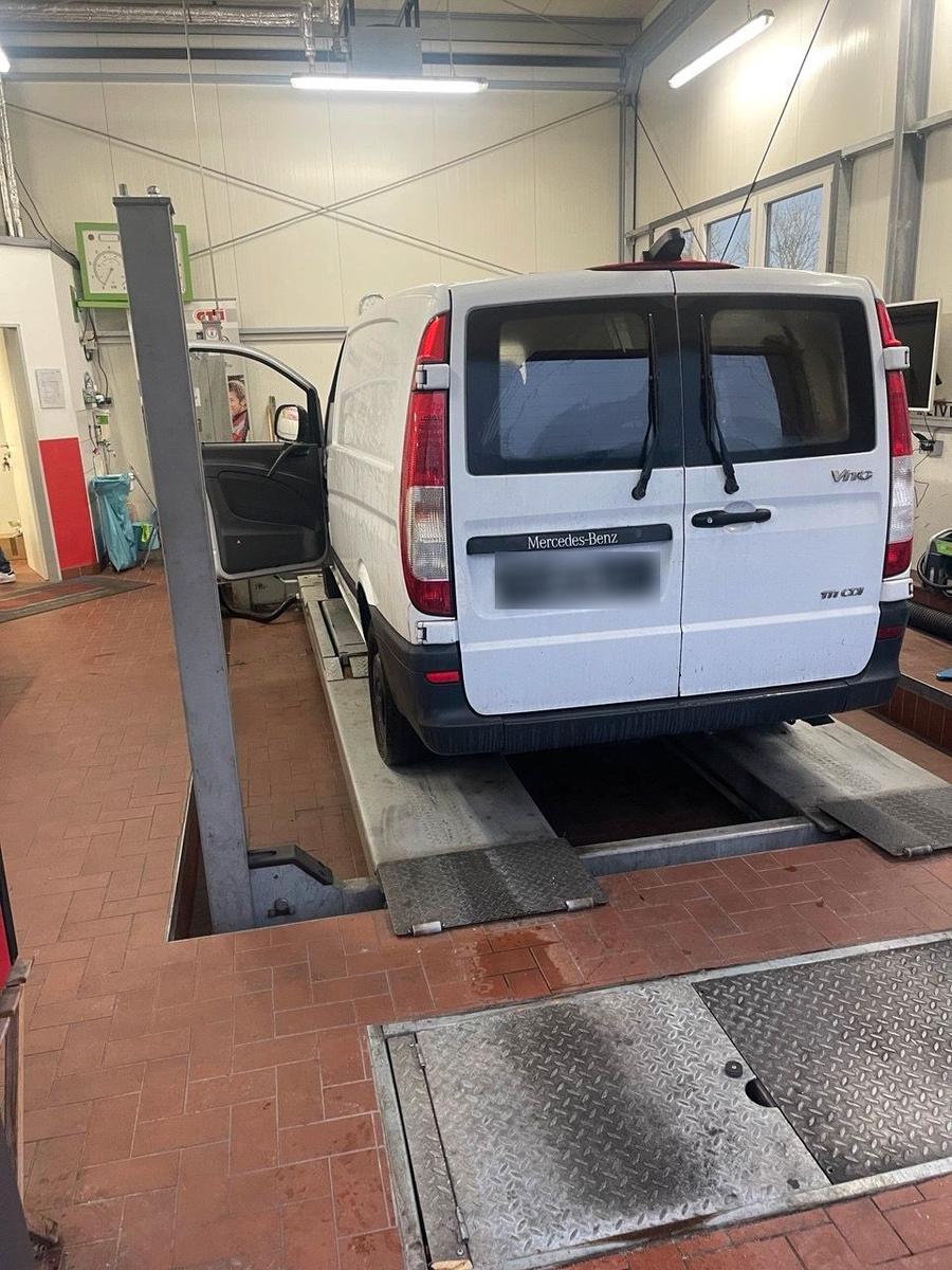 Mercedes-Benz Vito 2007 — photo 15