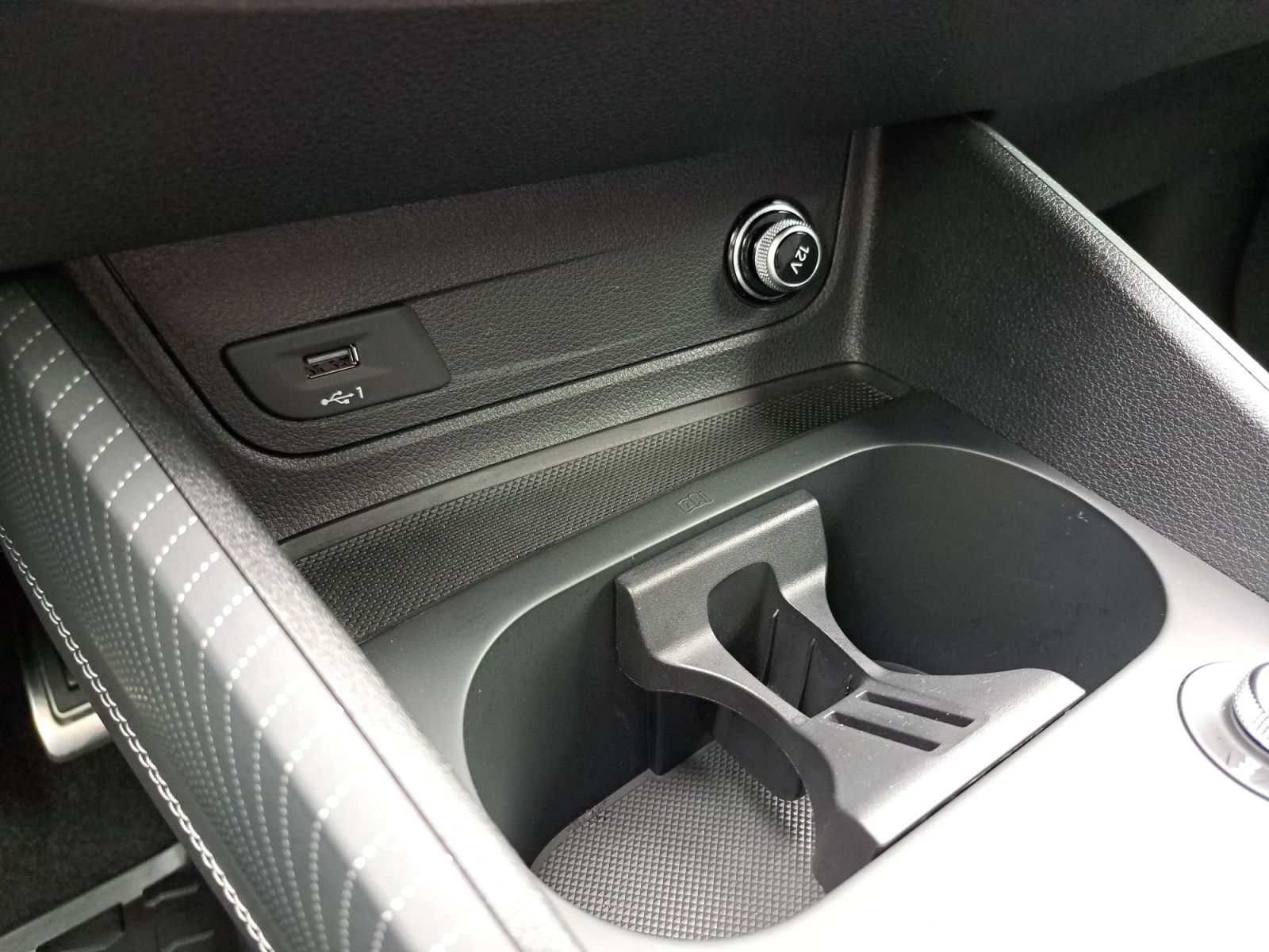 Audi SQ2 - Bild 24