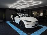 Tesla Model X Plaid°YOKE°AHK°AUTOPILOT°6 SEATS°PREMIUM - Tesla Model X: Plaid