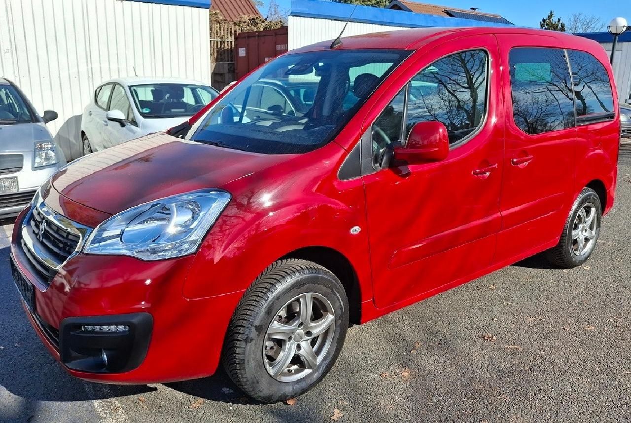 PEUGEOT Partner Tepee