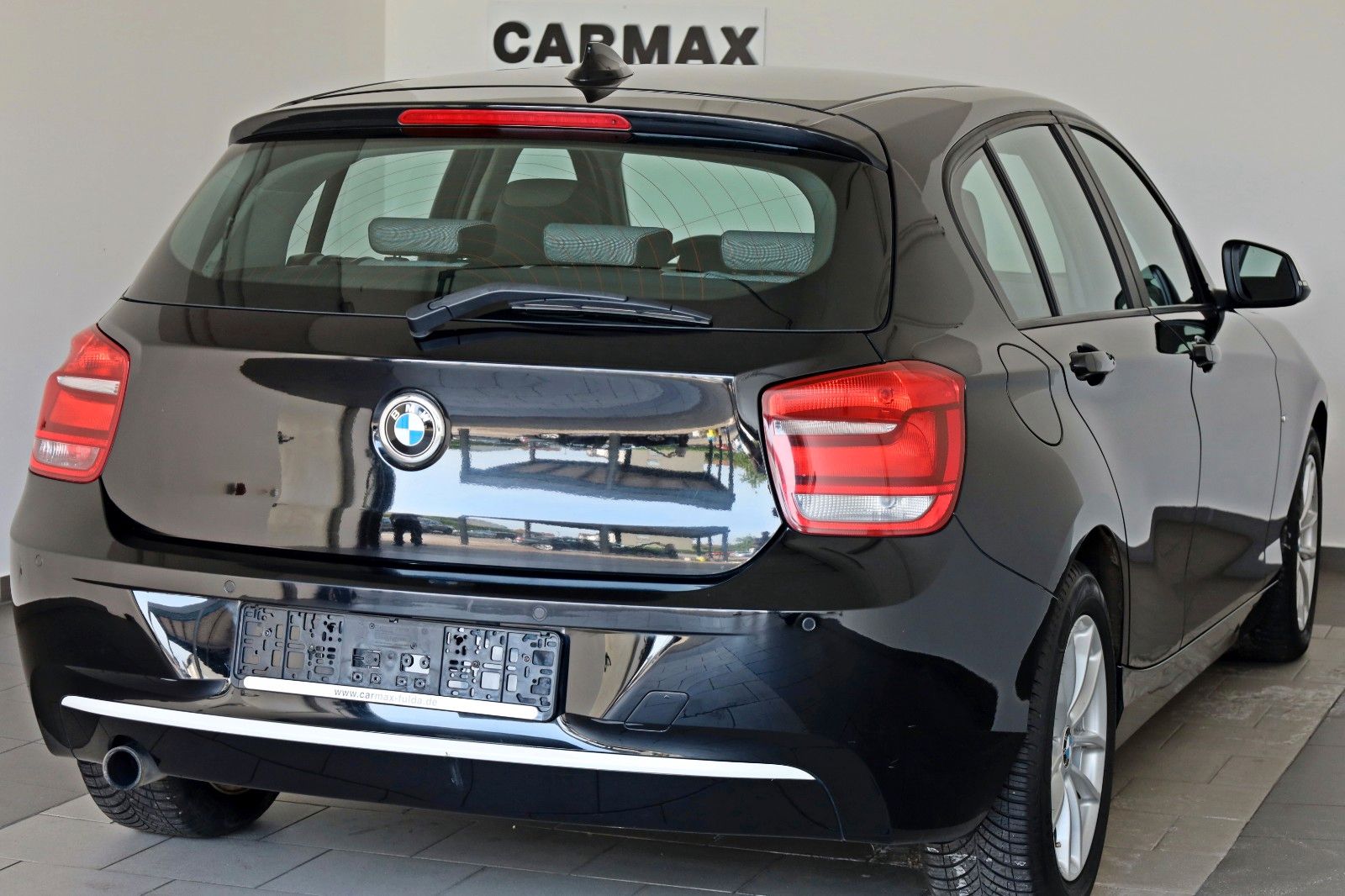 Fahrzeugabbildung BMW 116i Lim. 5-trg.  Urban Line SH,PDC,Allwetter