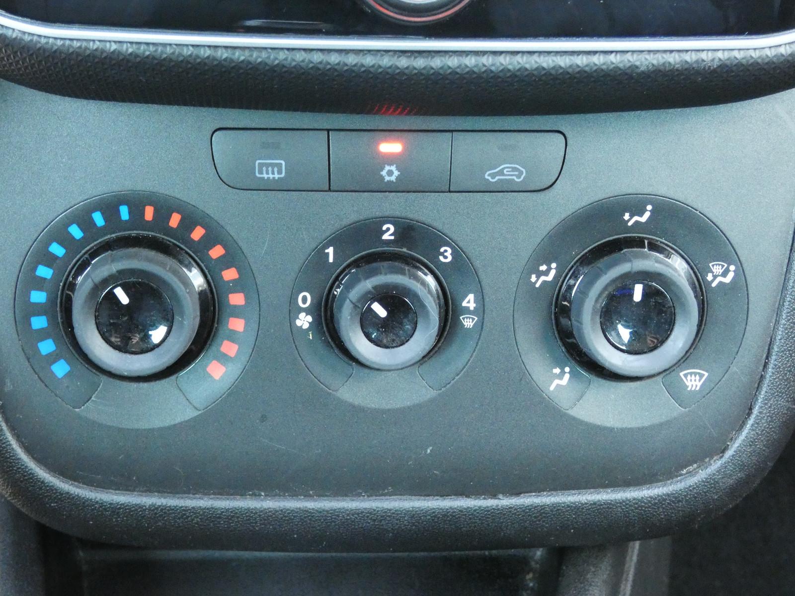 Fiat Punto *2HAND*PDC*KLIMA*ALU*5-TÜR-TÜV 3/28