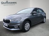 Skoda Fabia 1.0 TSI Essence Einparkhilfe hinten - Skoda Fabia: Essence