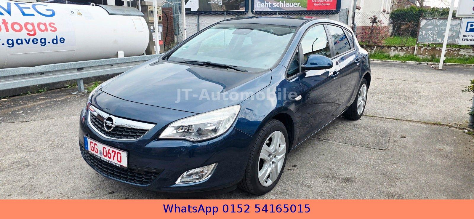 Opel Astra J Lim. 5-trg. Edition