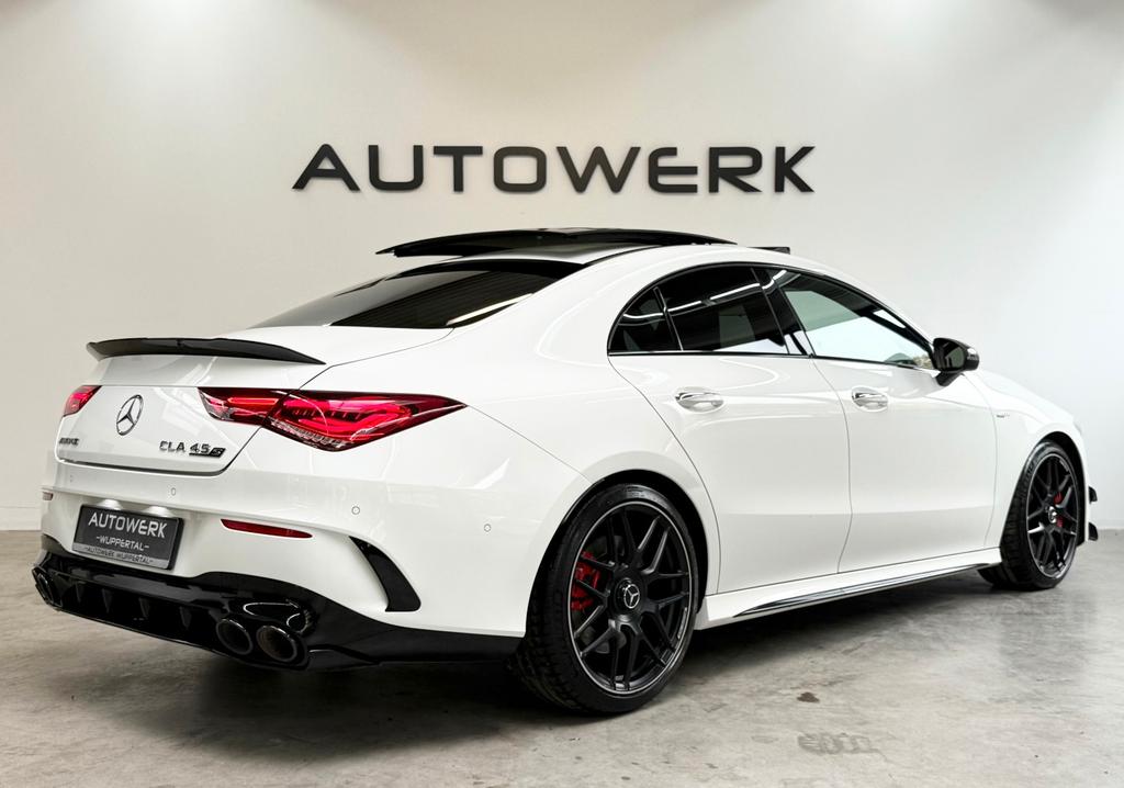 Mercedes-Benz CLA 45 AMG