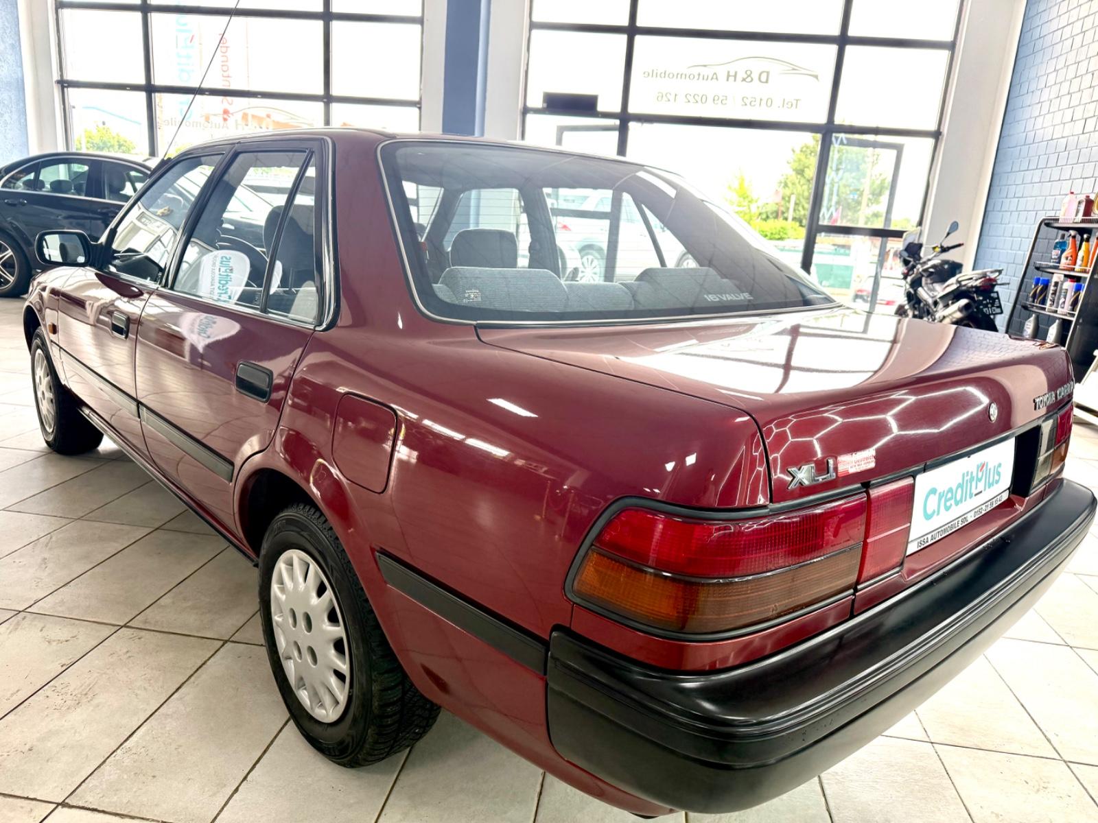Toyota Carina 1.6 XLi Liftback