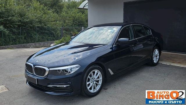 BMW Bmw 520 520d xDrive Luxury