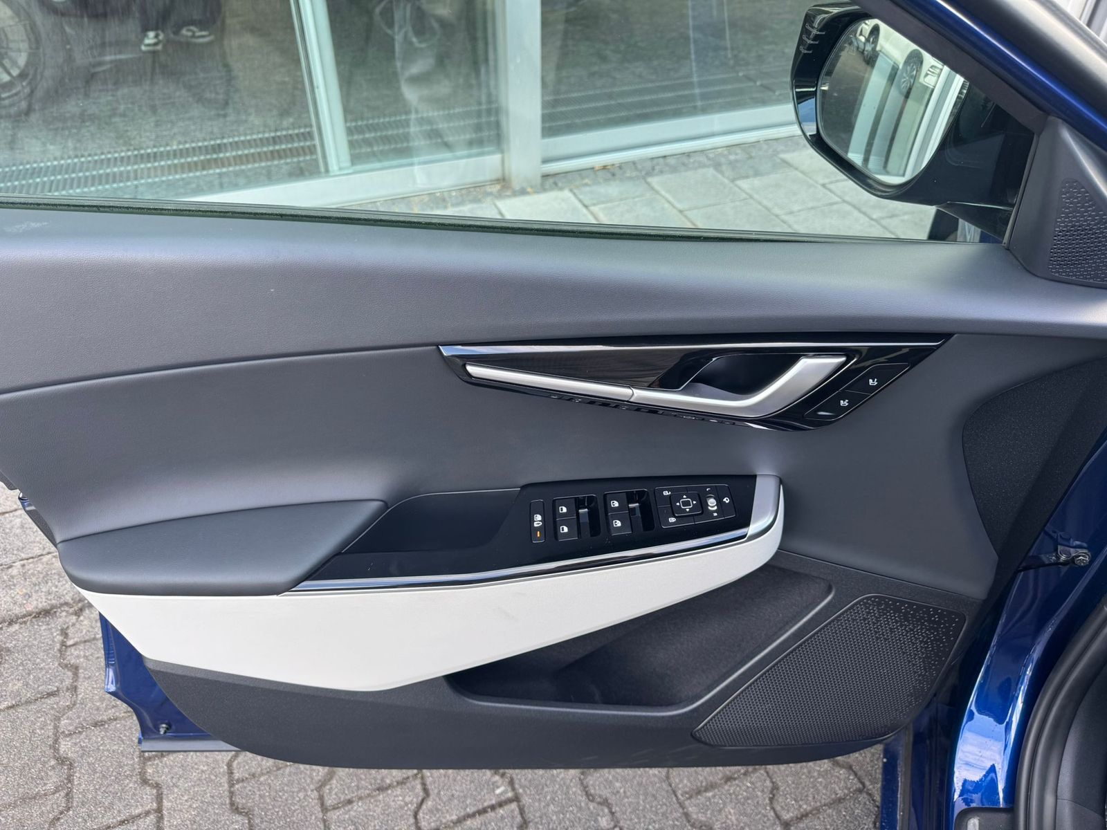 Fahrzeugabbildung Kia EV6 GT-Line 4WD WERKSGA+MEMO+DAB+HEAD+ACC+360°