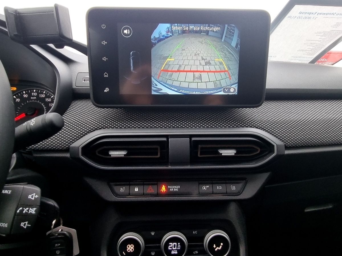 Fahrzeugabbildung Dacia Sandero Stepway Expression TCe 90