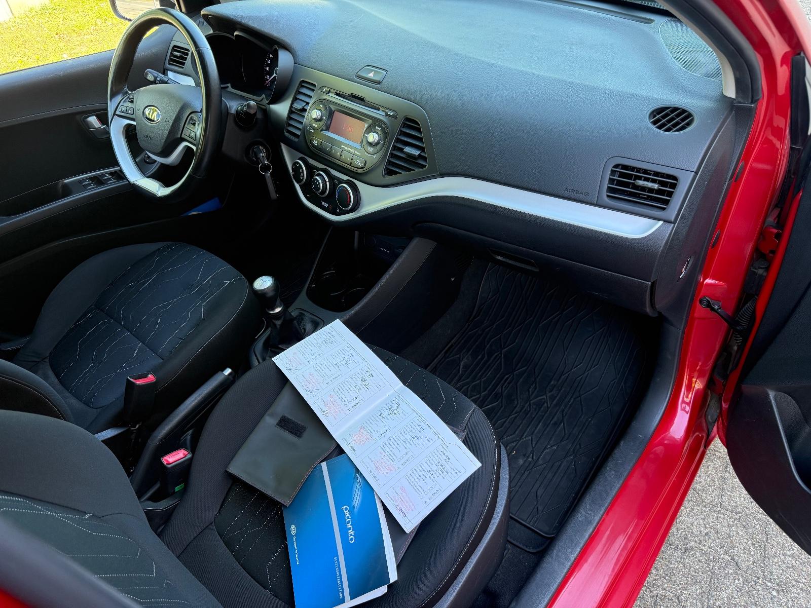 Kia Picanto 1.2 FIFA World Cup Edition