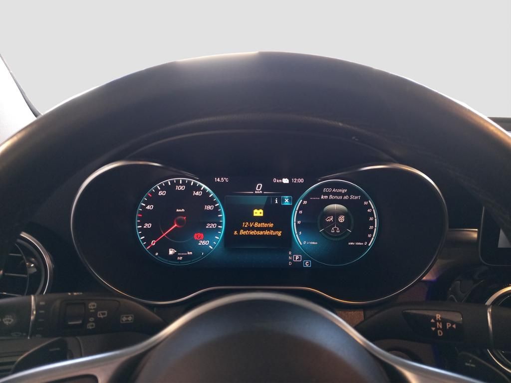 Fahrzeugabbildung Mercedes-Benz GLC 300 de 4MATIC LED*Keyless*PDC*SpurP*AHK*360°