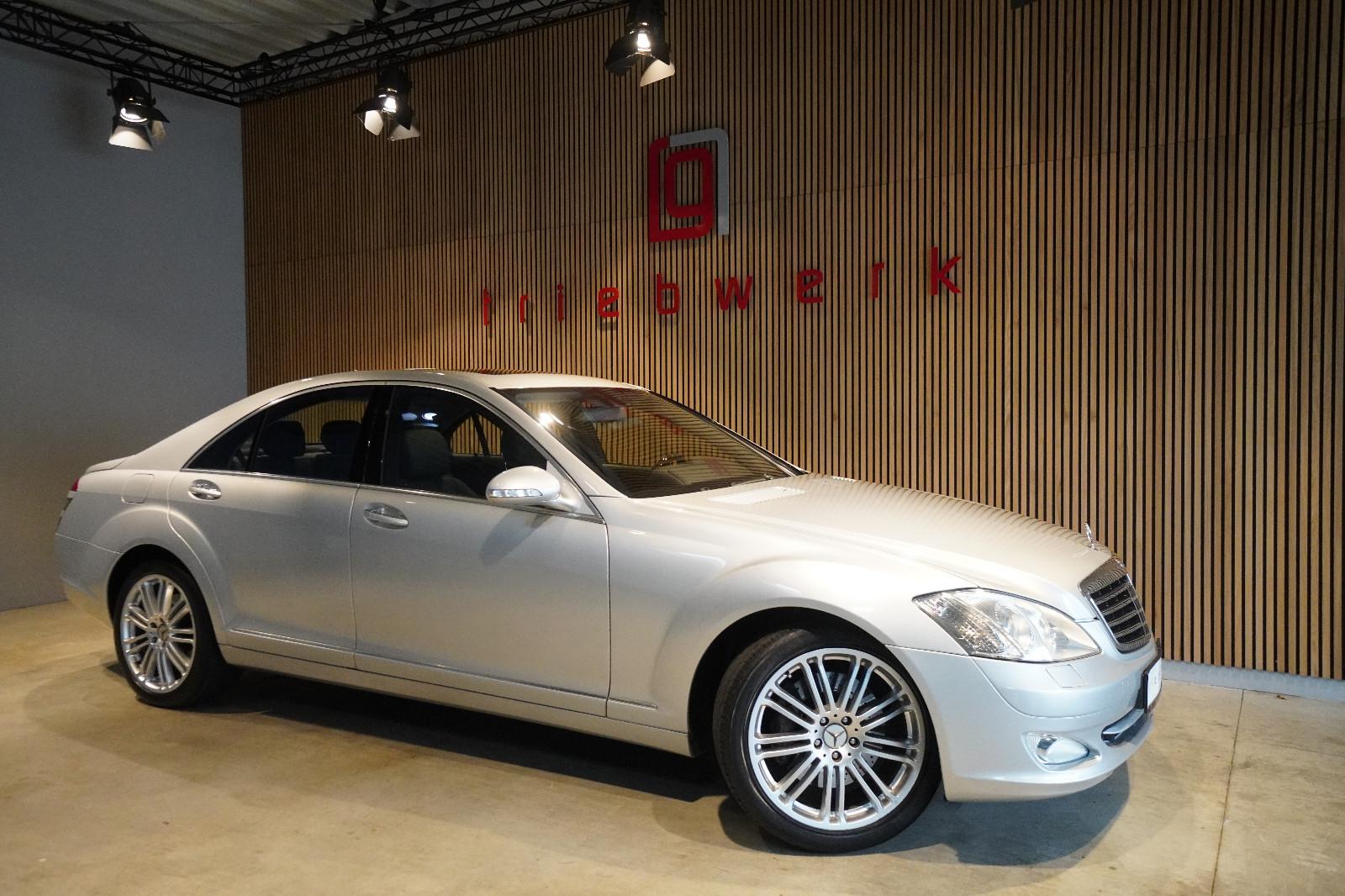 Mercedes-Benz S 500 S Limousine S 500 4Matic-BRD-U-frei-2Hd