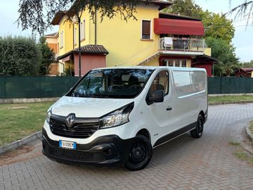 Renault Trafic - 2