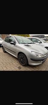 Peugeot 206 Baujahr 2005 - Peugeot 206 in Hannover