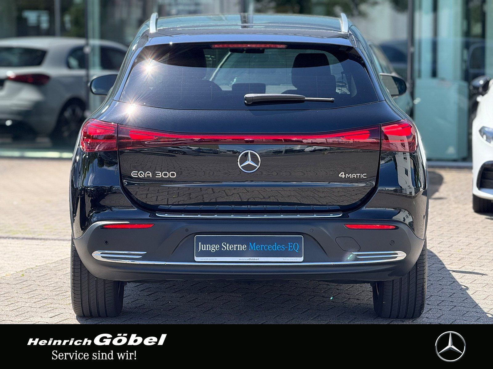 Fahrzeugabbildung Mercedes-Benz EQA 300 4Matic 360°KAMERA*AMBIENTE*LED*elek.HECK