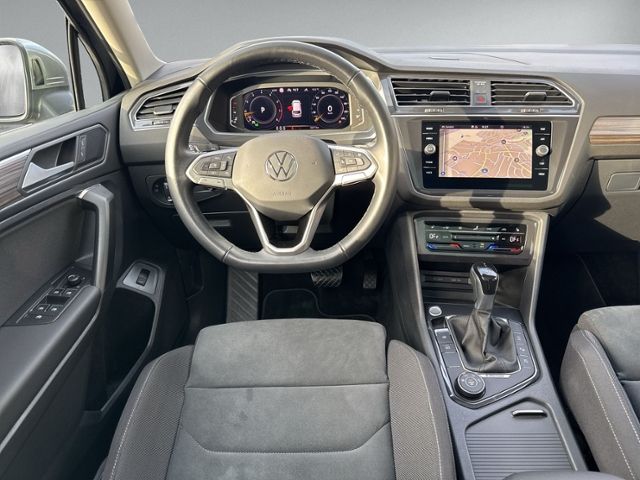 Tiguan Allspace 2.0 TSI DSG ELEGANCE ALLRAD+PANO