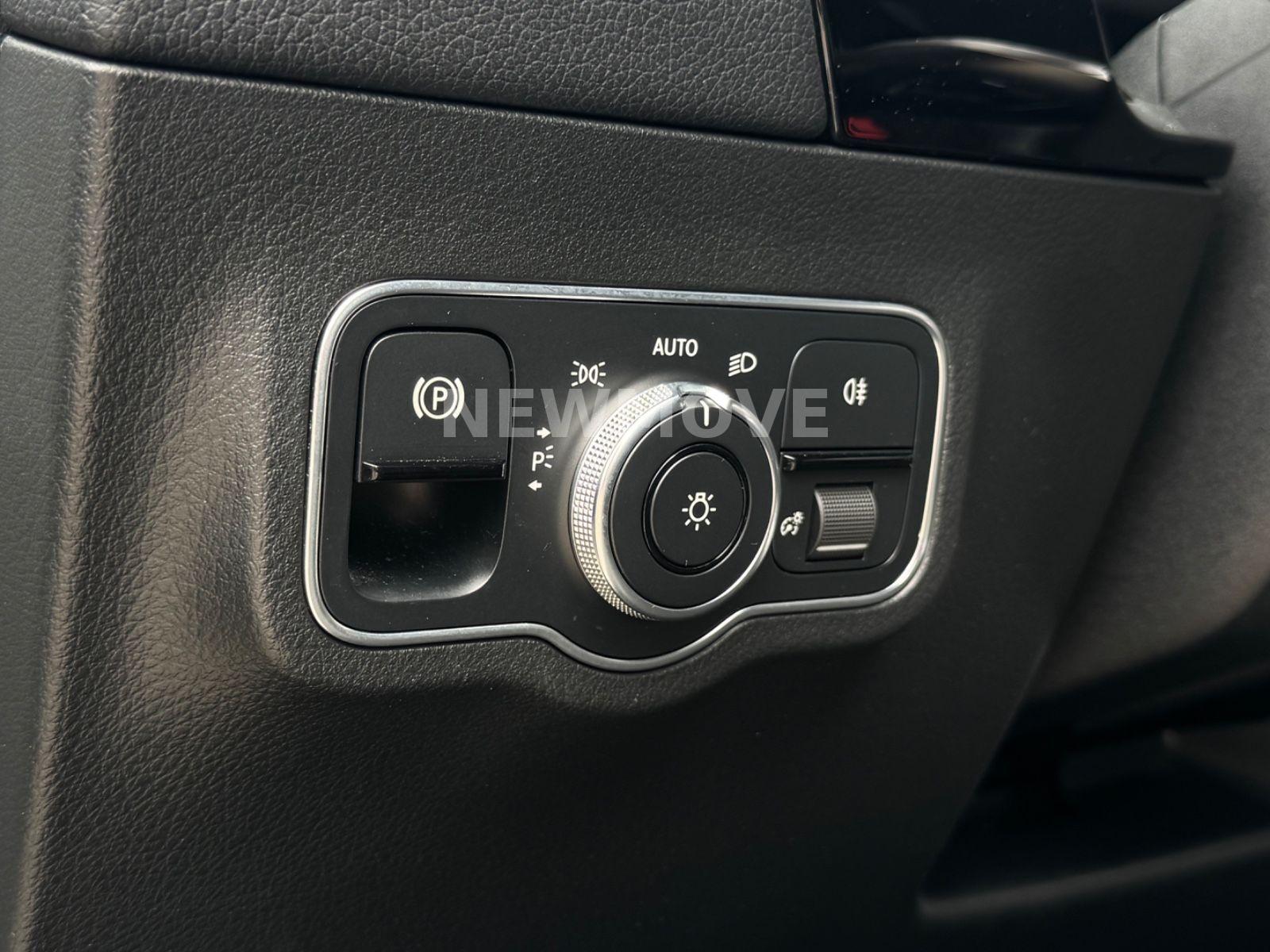 Mercedes-Benz B 200 AMG LED Ambiente Navi SHZ Junge Sterne AHK