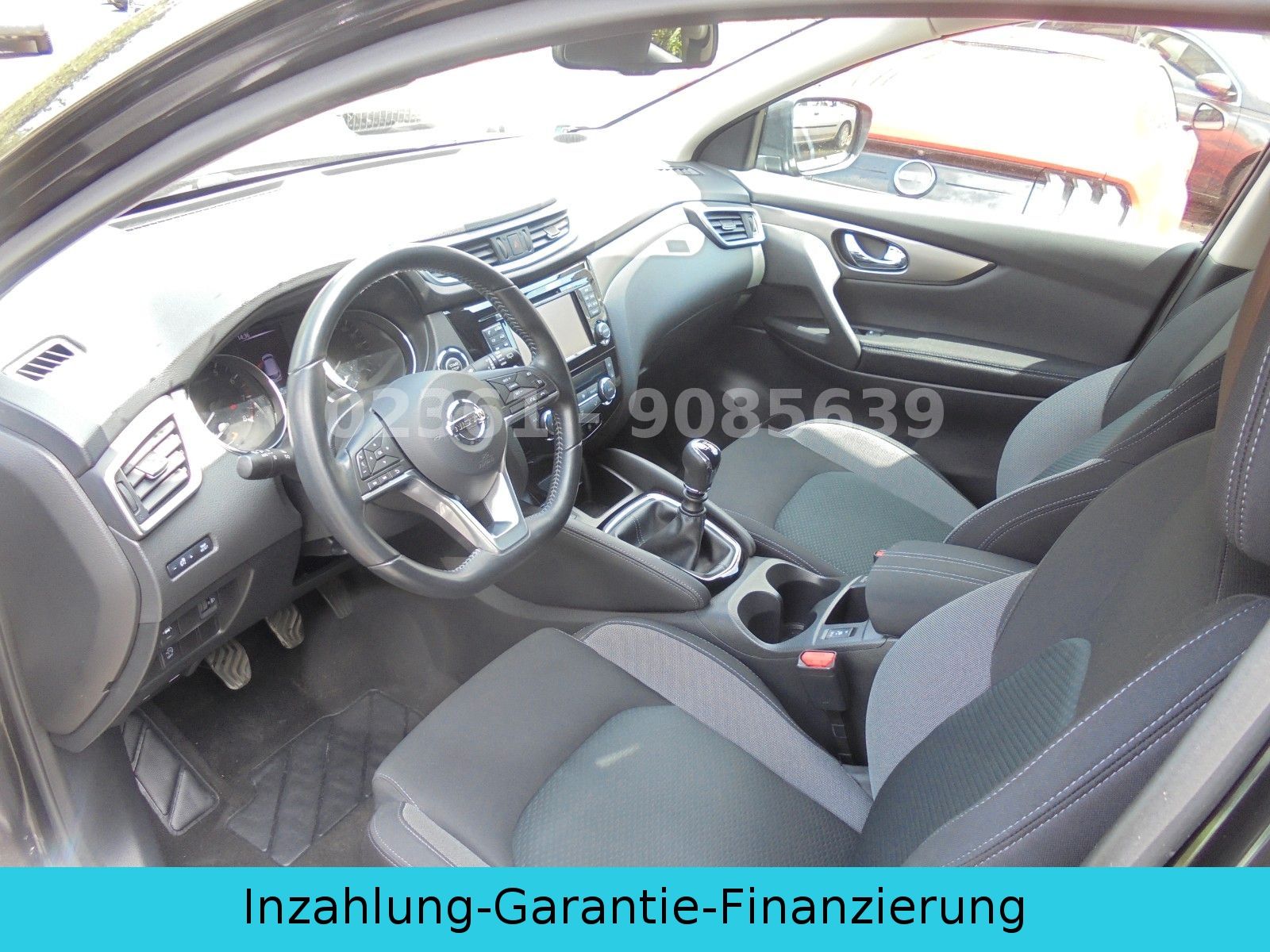 Fahrzeugabbildung Nissan Qashqai N-Connecta Navi/Kamara/Panoramadach/