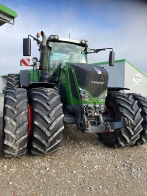 Fendt 828 Vario S4 ProfiPlus