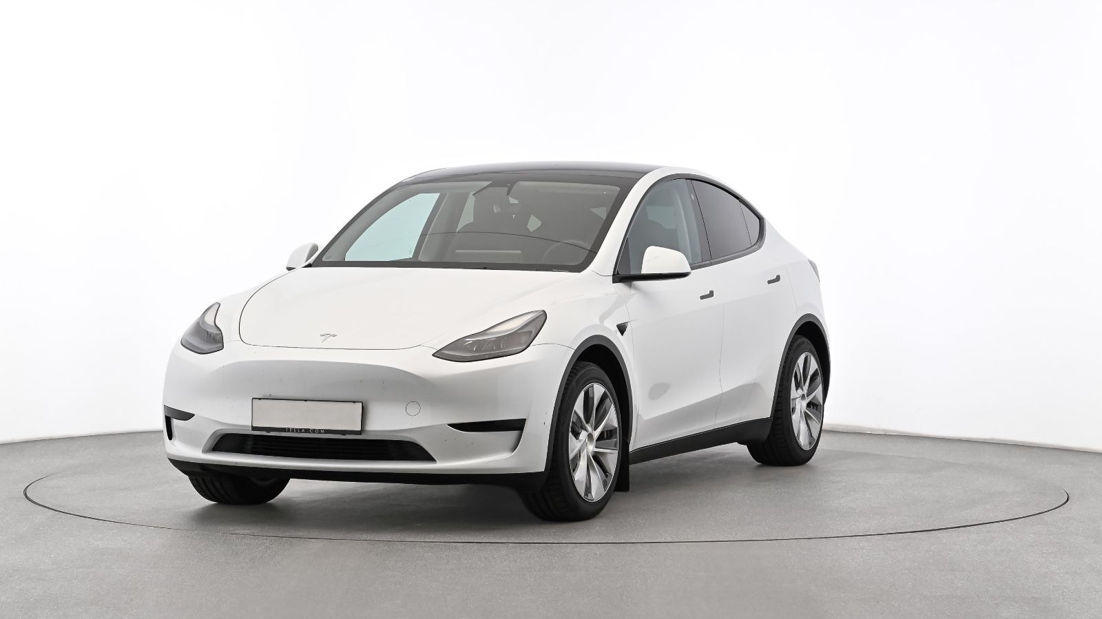 Tesla Model Y Basis RWD *22900 NETTO*
