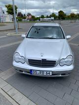 Mercedes-Benz 320 - Mercedes-Benz 320: Limousine