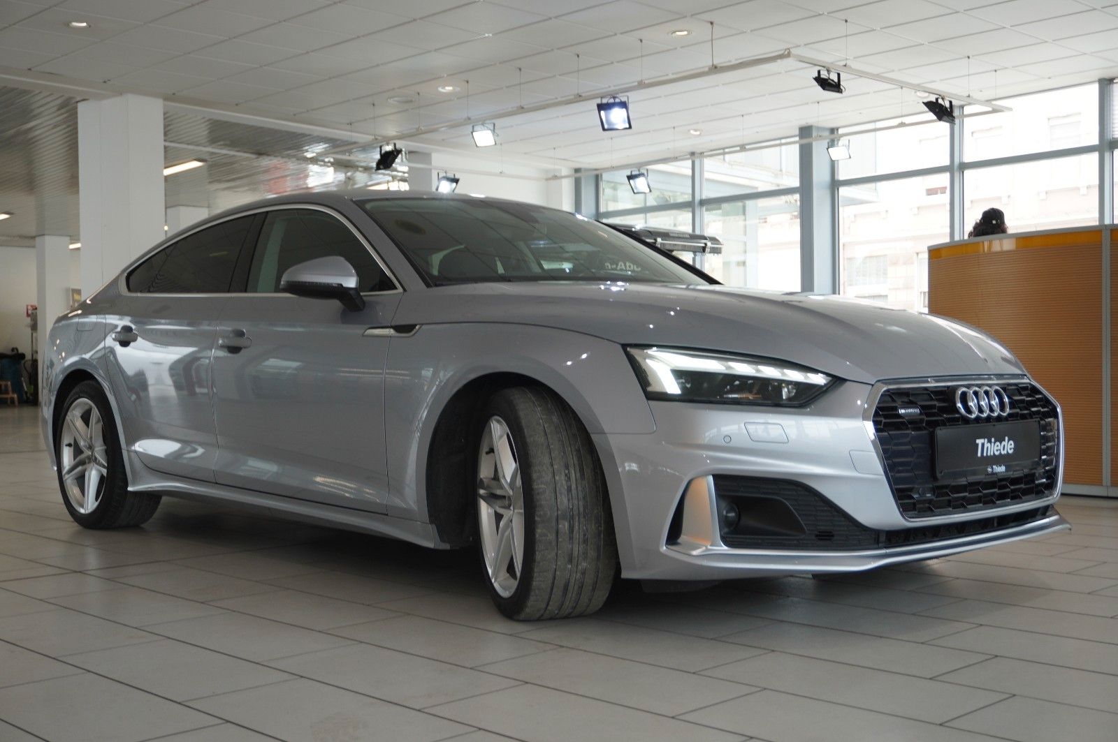 Fahrzeugabbildung Audi A5 Sportback 40 TDI QUATTRO NAVI/MATRIX/KAMERA