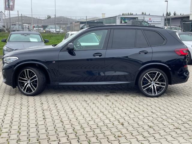 BMW X5 xDrive 40d A M Sport 22''LM Pano AHK Laser HU