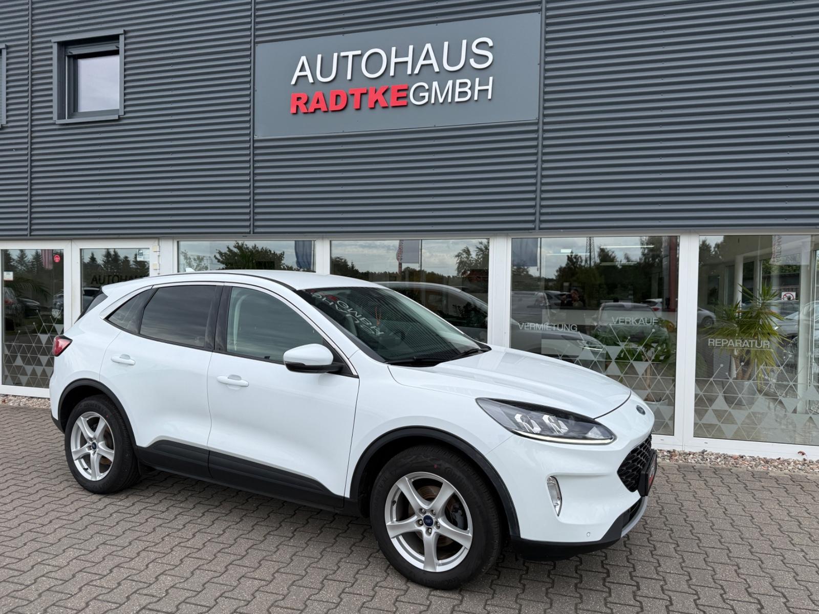 Ford Kuga Hybrid Cool & Connect