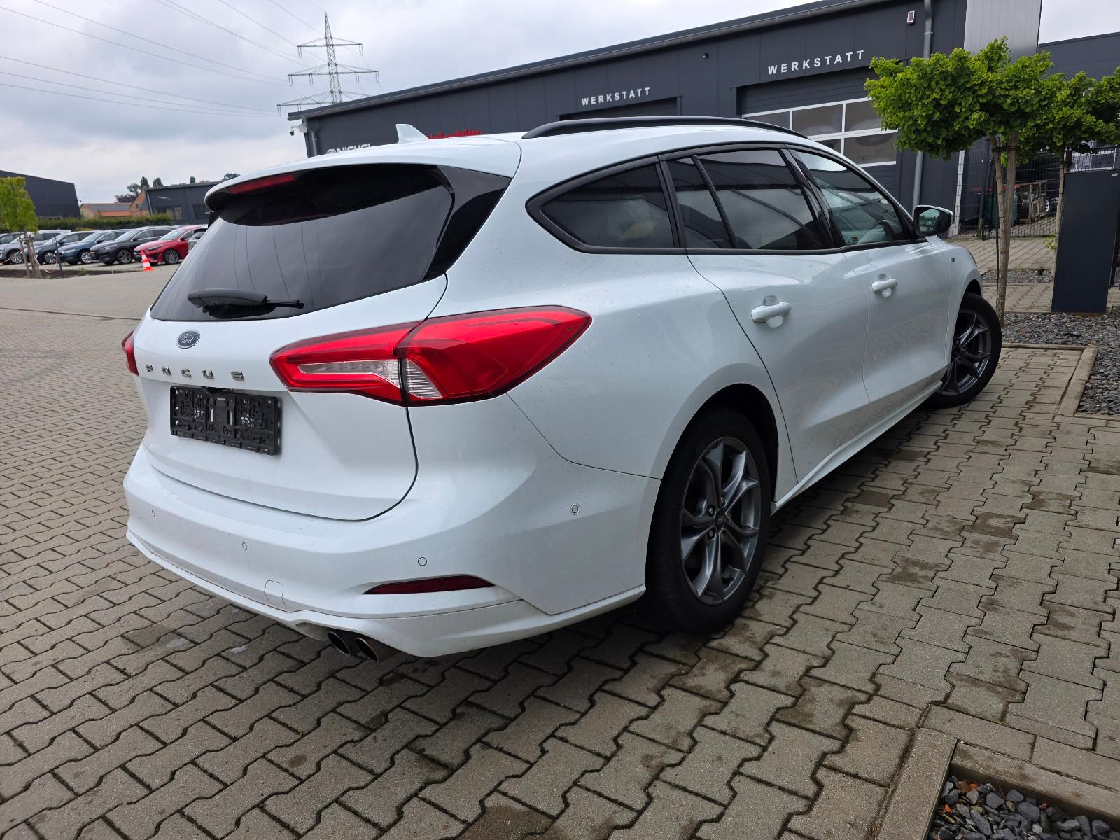 Ford Focus Turnier ST-Line*Led*Kamera*E-Klappe*, миниатюра 6