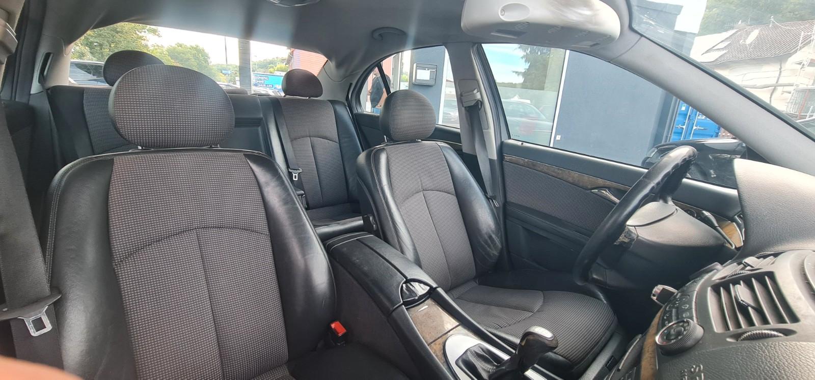 Mercedes-Benz E 220 CDI LIM. AVANTGARDE 6 GANG SCHALTER