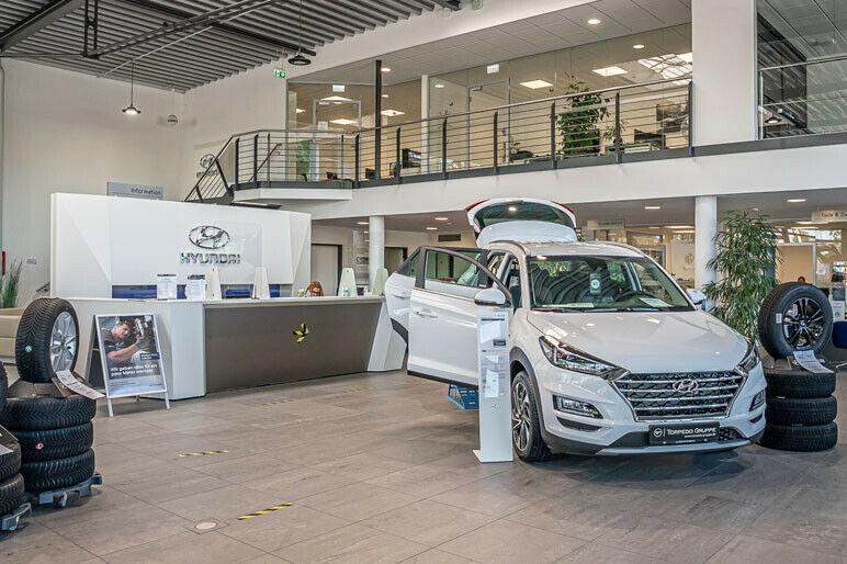showroom-image-main