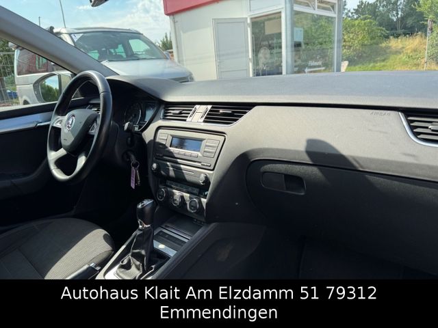 Fahrzeugabbildung Skoda Octavia Combi Elegance 4x4 AHK