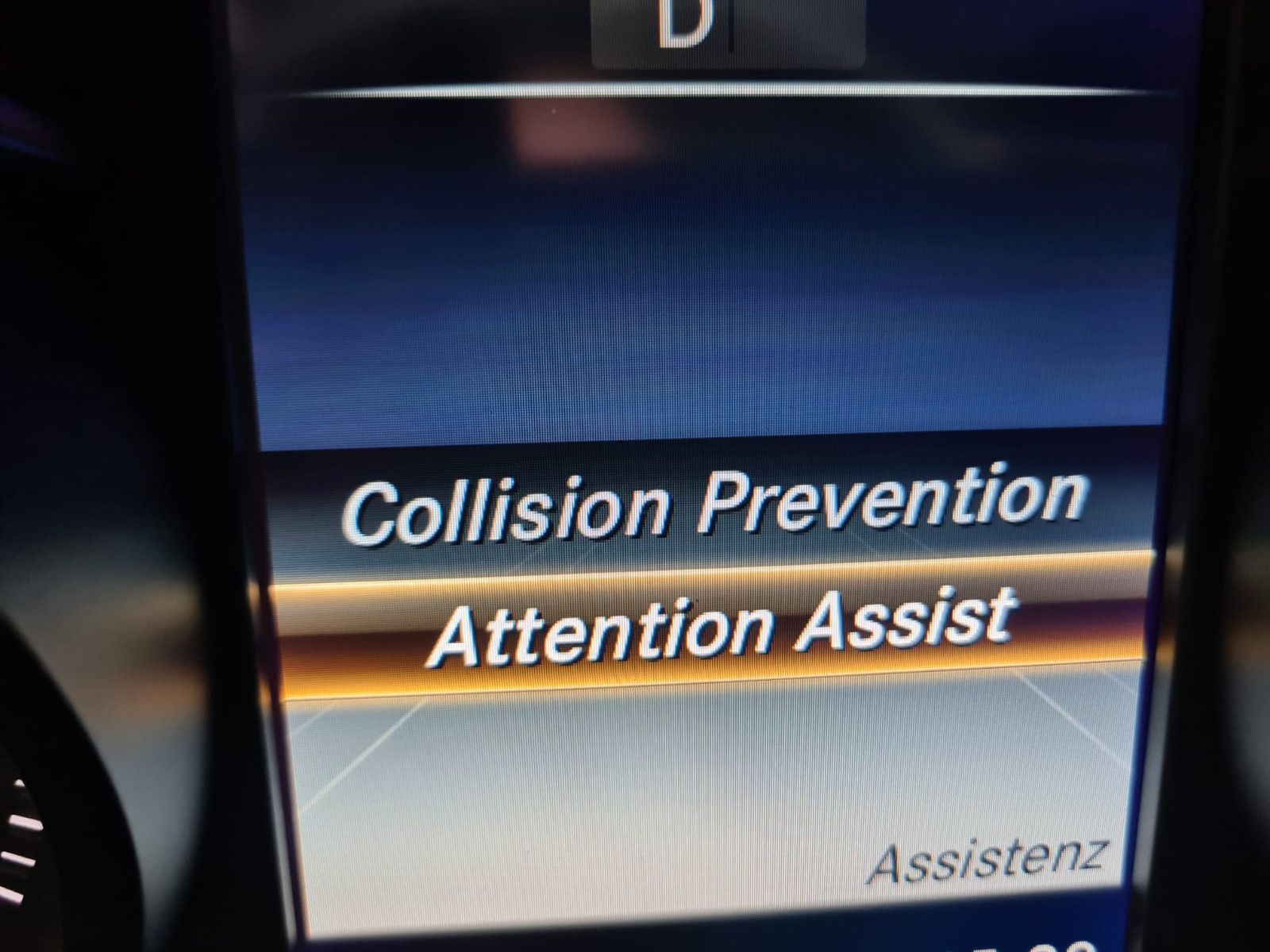 Fahrzeugabbildung Mercedes-Benz GLC 220 4Matic/LEDER/NAVI/SCHECKHEFT