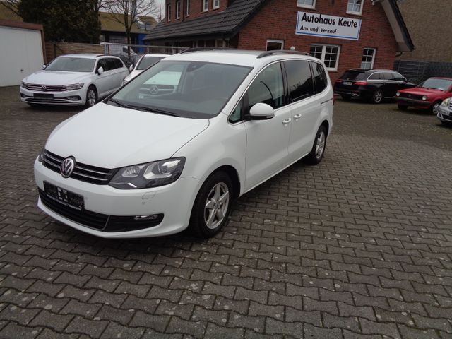 Volkswagen Sharan Comf., Xenon, AHK, 7 Sitze, Aut., Distr.,