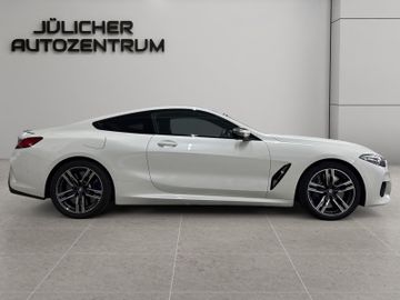 BMW M850 - 2