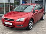 Ford Focus 1.6 Lim. Style*Klimaautomatik*Tempomat*PDC - Ford Focus: Style