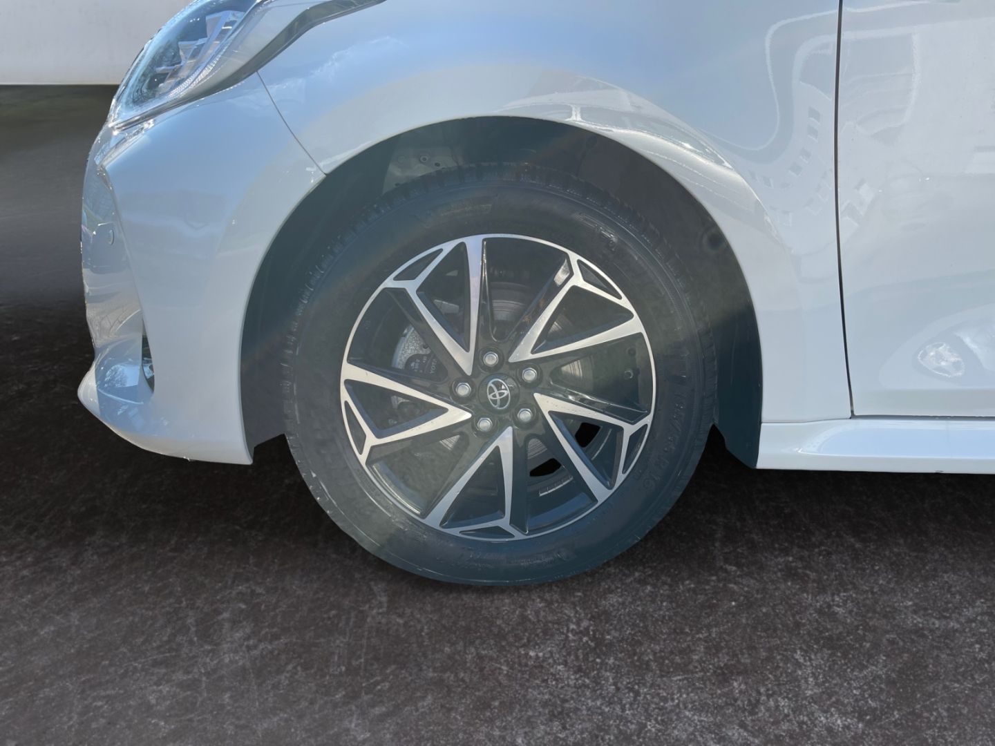 Toyota Yaris - Bild 14