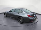 BMW 320d Advantage Automatik Komfortzugang HIFI LED  - BMW 320 mit Diesel-Antrieb: Limousine